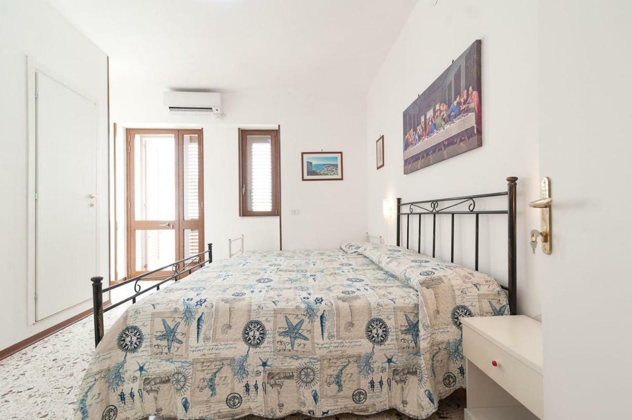 Bed and Breakfast Enea Castro  Zewnętrze zdjęcie