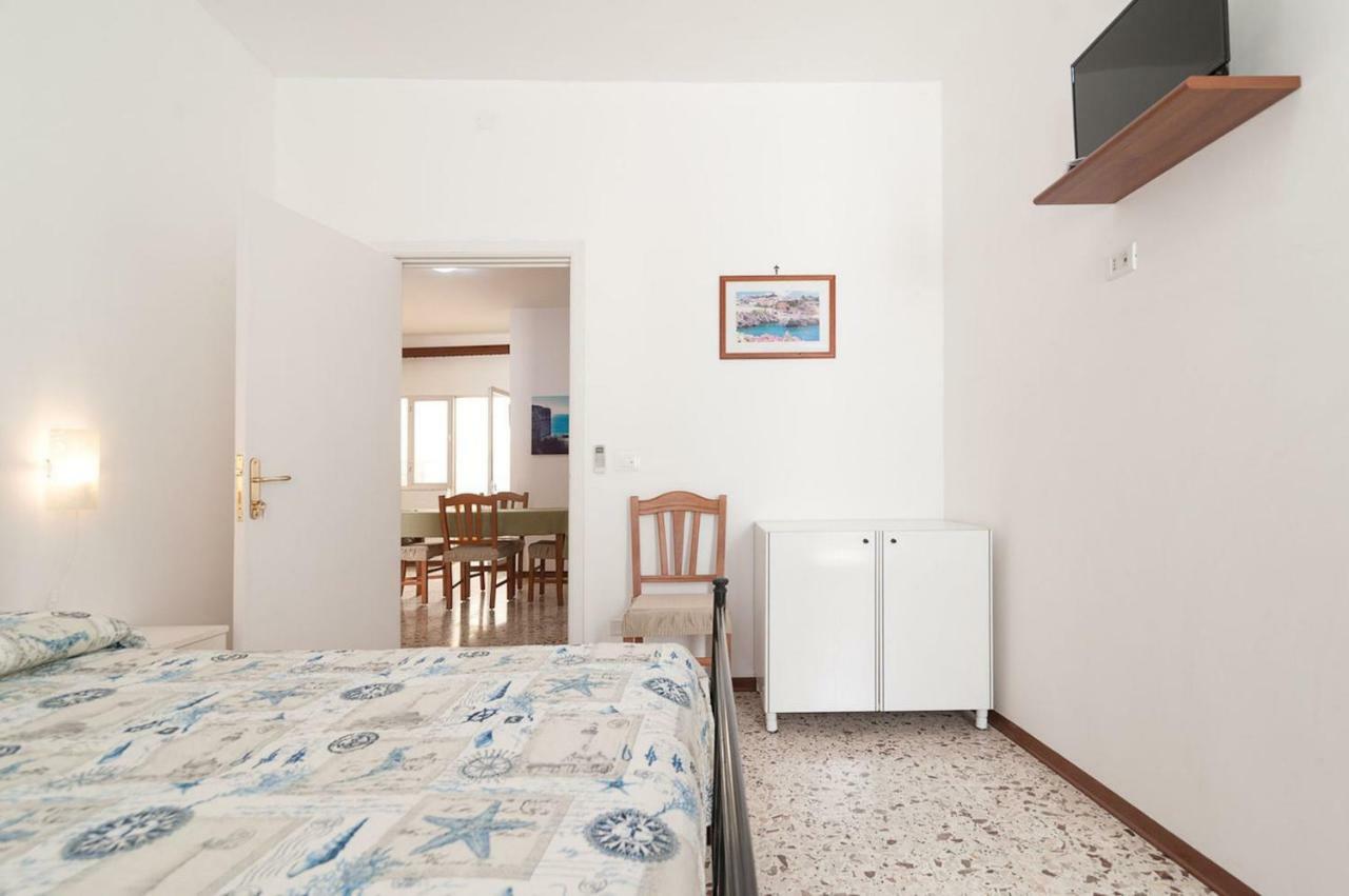 Bed and Breakfast Enea Castro  Zewnętrze zdjęcie
