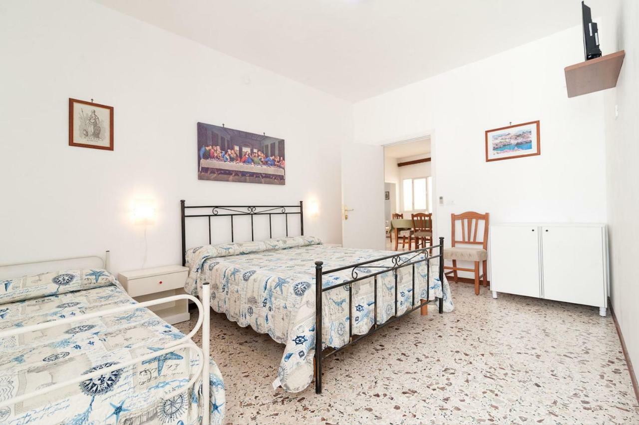 Bed and Breakfast Enea Castro  Zewnętrze zdjęcie